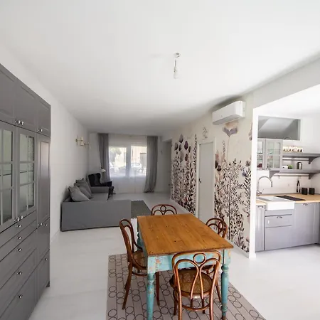 Διαμέρισμα L'elegante Casa Del Porto Di *